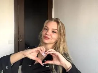 veronika_crumedy on Flirt4Free