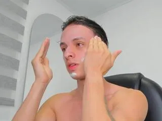 Offline walker_brown on Flirt4Free