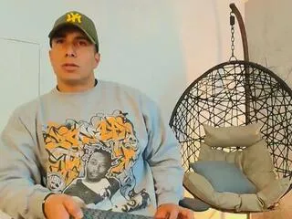 Offline zane_maverick on Flirt4Free