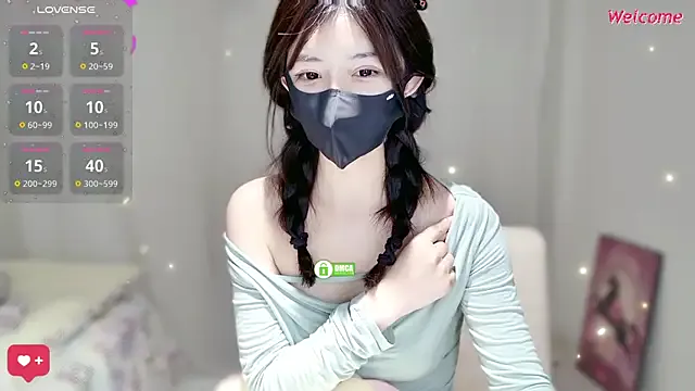 Freechat -Hell0-Kitty on StripChat