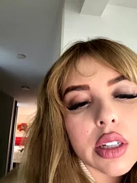 Private Alirawrz on StripChat