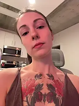 StripChat alwaysapril is Freechat alwaysapril — clit vibes