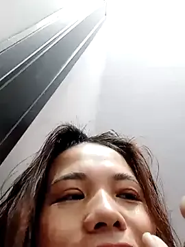 angel_A01 — Show feet