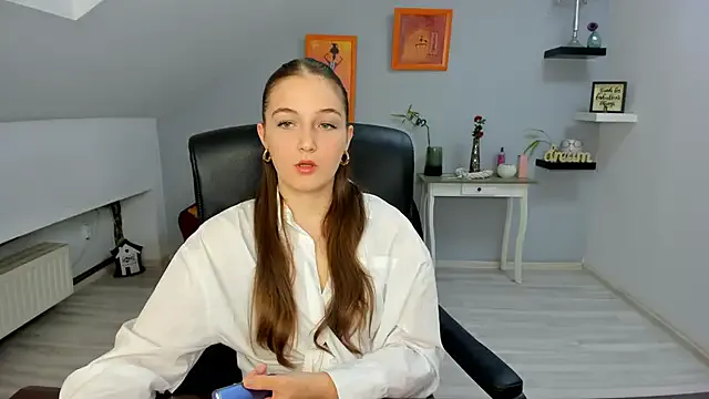 AnneWilsonn — Make my first day here special