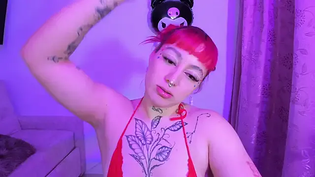 annika_taylor — saliva on titis