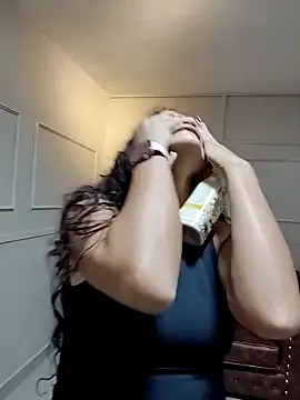 Freechat ArielBlossom___ on StripChat