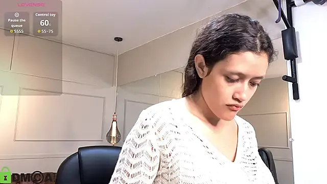 Freechat ArielBlossom___ on StripChat