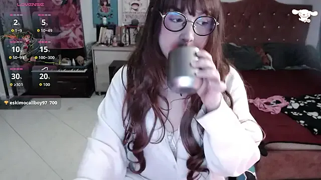 Avril2001 — cumshow