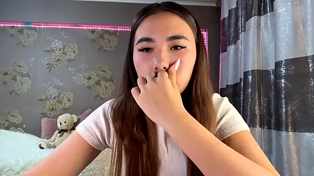 Freechat BahaiHeaven on StripChat