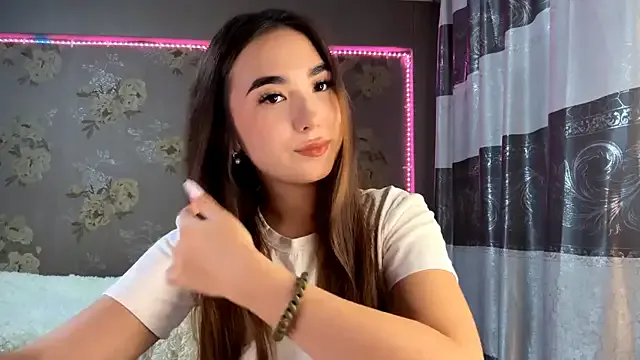 Freechat BahaiHeaven on StripChat