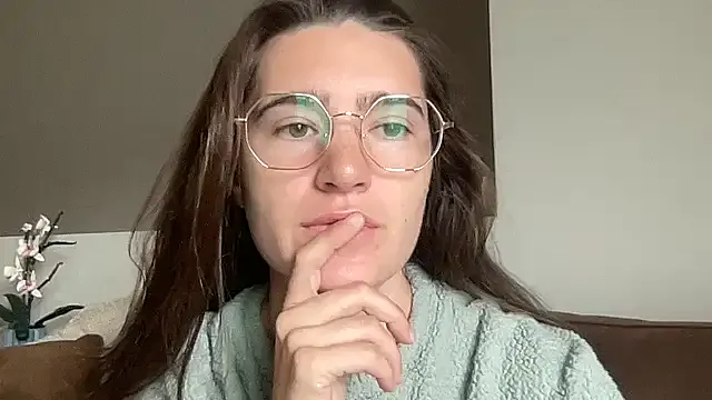 bambifarrina on StripChat 