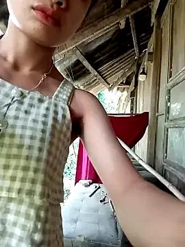 beobeo_2xx on StripChat 
