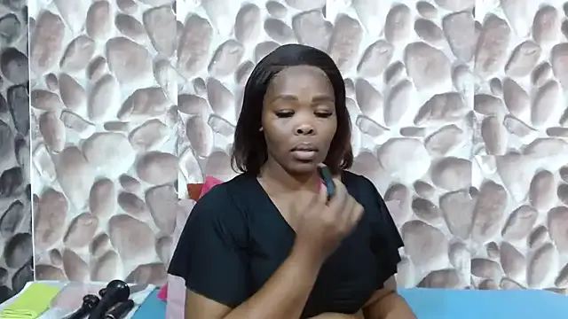 Bigboobsbooty — NB no ananl at all please