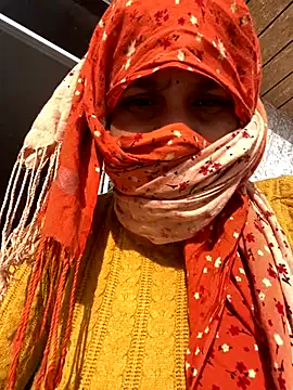 Group bindiyarani01 on StripChat