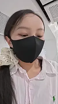 Freechat cute-maomao on StripChat