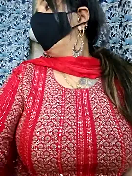 cute-tanvi — Oil on boobs