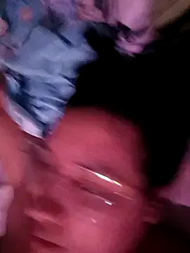 DanelyLopez — Beso