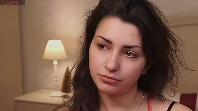 Freechat DovieMascall on StripChat