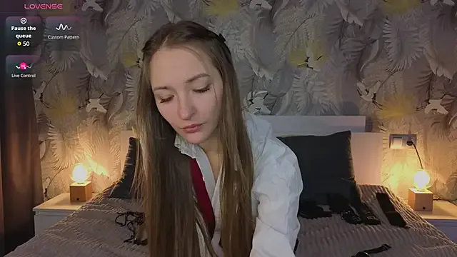 EllieSugar on StripChat 