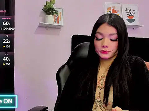 emmabridgerton on StripChat 