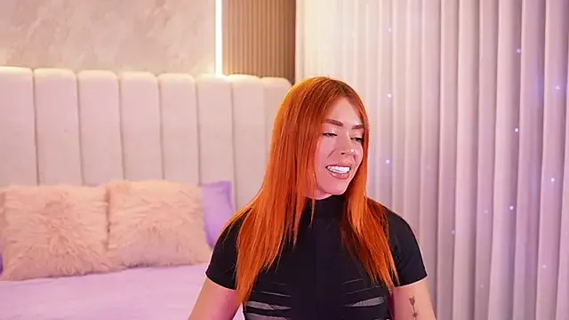 Private emyli_sw_ on StripChat