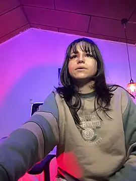 Eymmy_24 on StripChat 