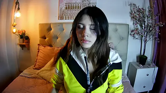 Freechat fyreandfox_ on StripChat