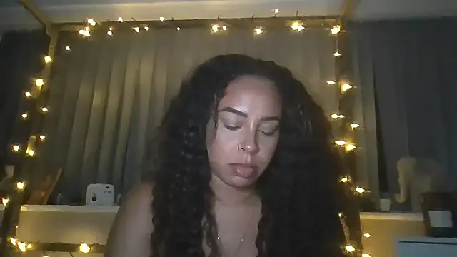 Freechat GoddessLunaNoir on StripChat