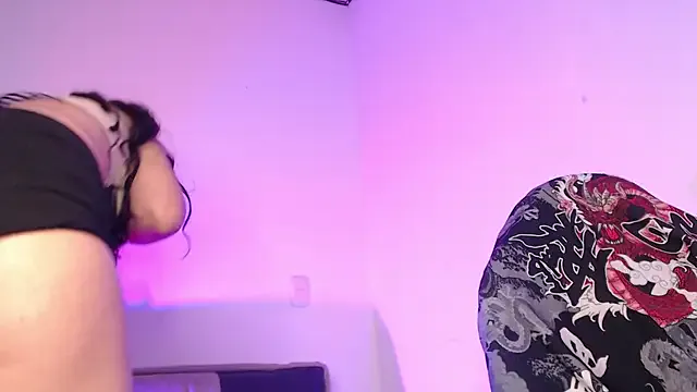 GwenHazel — oil ass and tits