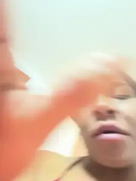 Freechat Hannagarces on StripChat