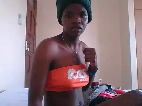 hotgal1112 on StripChat