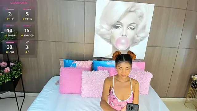 Freechat ImaniOkoye on StripChat