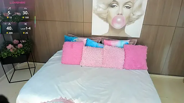 Freechat ImaniOkoye on StripChat