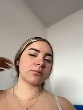 imlindapink — Sexy fingering pussy wet 