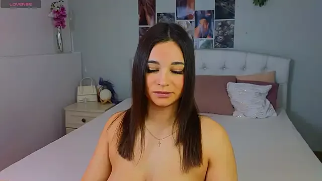 JessicaCartier on StripChat 