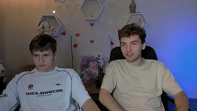jimmie_hot — take off T-shirt for 20 minutes