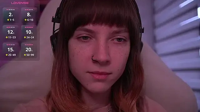 Freechat juliapie on StripChat