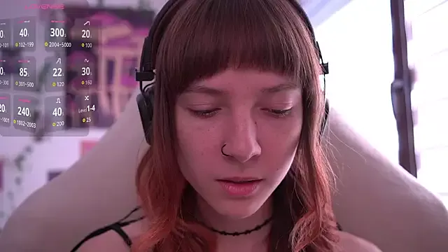 Freechat juliapie on StripChat