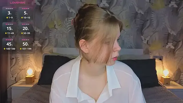 JulietteRain on StripChat