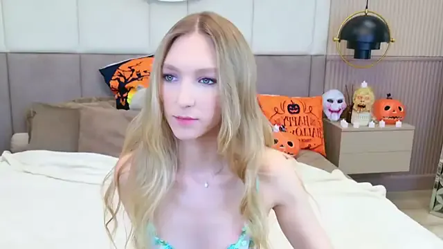 Private KellyBradford on StripChat