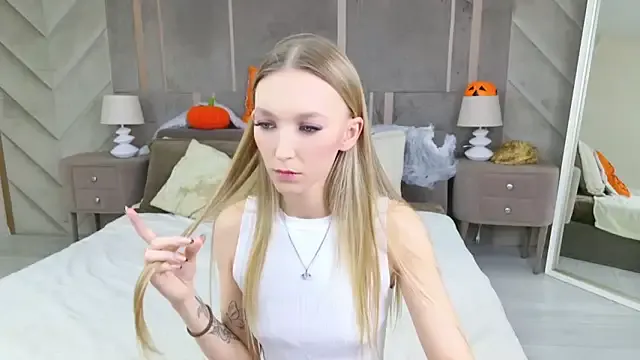 Private KellyBradford on StripChat