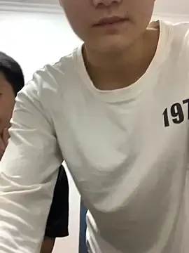 KK-cuteboy on StripChat 