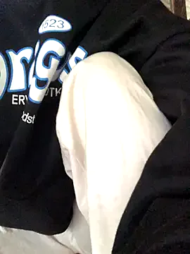 StripChat Kylie_beem is Private Kylie_beem — Please help me buy new toys thank you ve