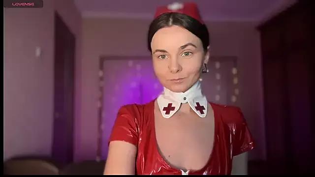 lanaloulou on StripChat 