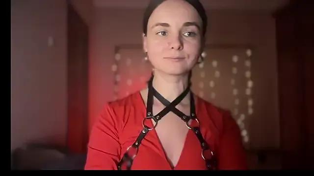 lanaloulou on StripChat 