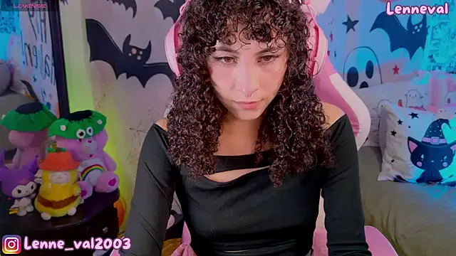 Lenneval1 on StripChat 