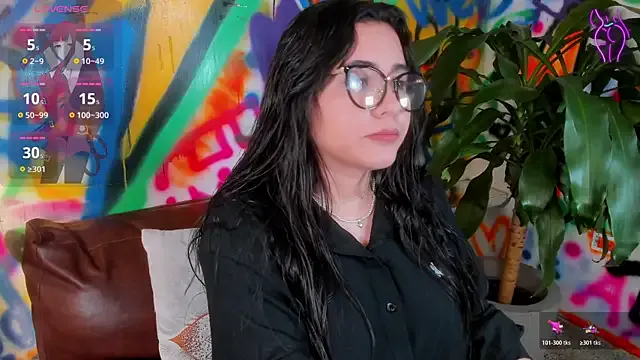 Freechat Liana_Bernocchi on StripChat