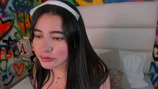 Freechat Liana_Bernocchi on StripChat