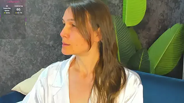 Lillian_White on StripChat 