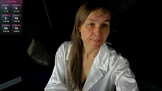 Lillian_White on StripChat 